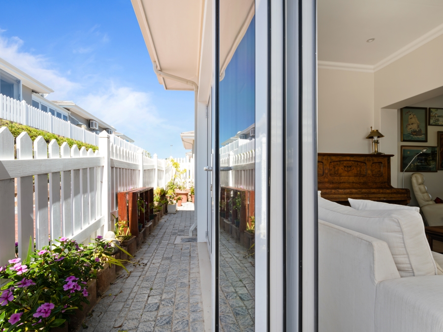 1 Bedroom Property for Sale in Hunters Estate Western Cape